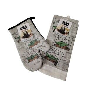 Disney Mandalorian Grogu Baby Yoda Oven Mitt Kitchen Towel Gray Green 2 Pieces